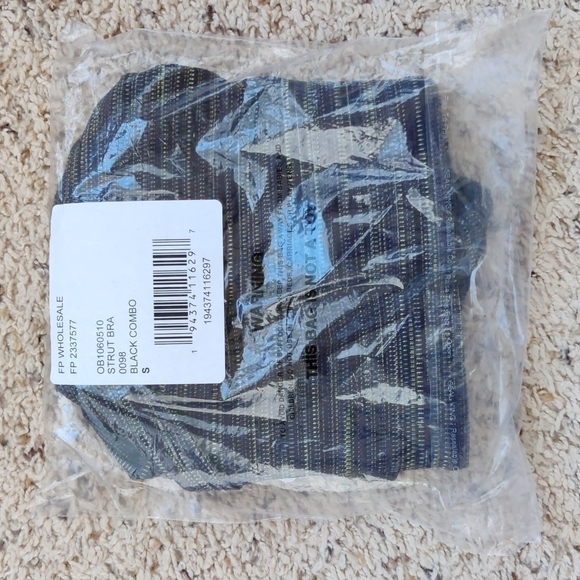 NEW Free People Strut Bra Black Combo Small - Picture 13 of 15